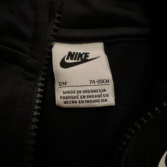 Nike 12 months matching sweatsuit - Picture 3 of 4